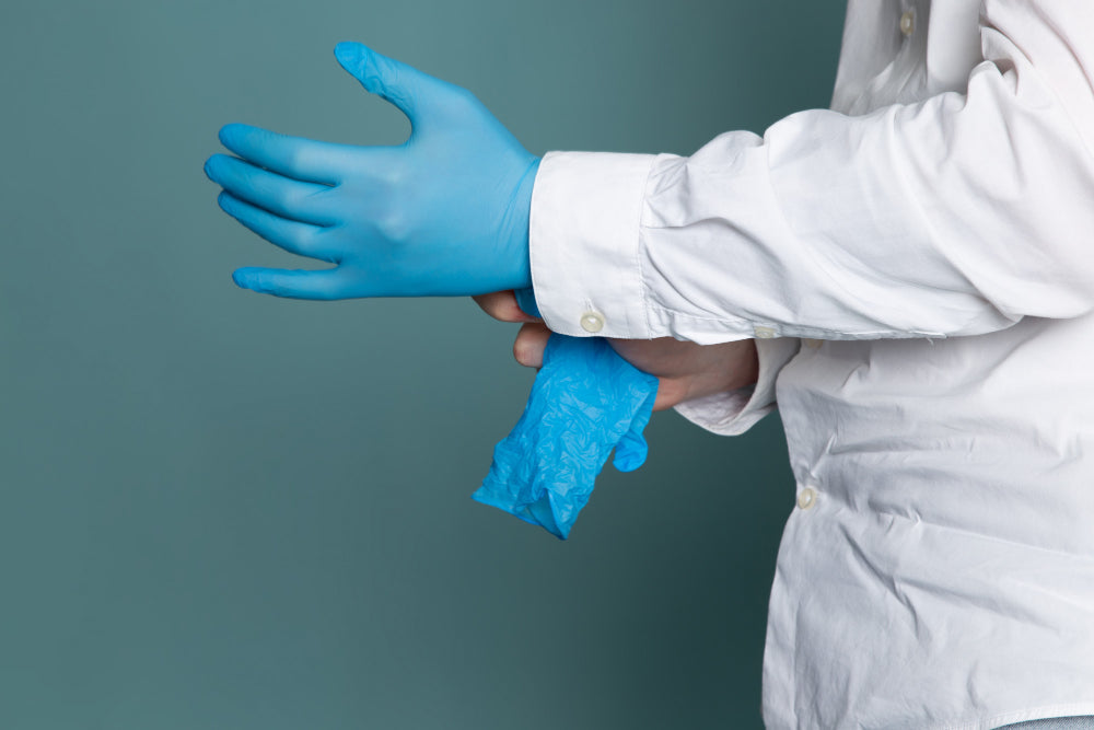 Top Benefits of Chemical-Resistant Gloves for Industrial Safety